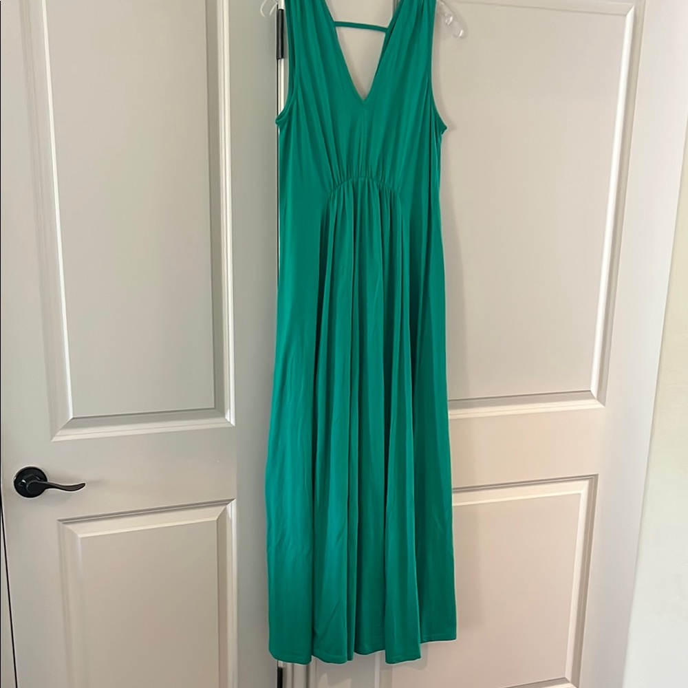 Elegant Green Maxi Dress